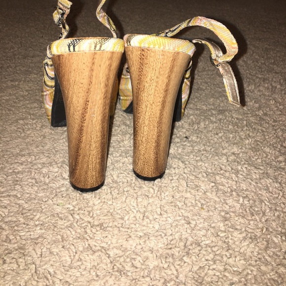 Wedge/ sandals - Picture 4 of 4