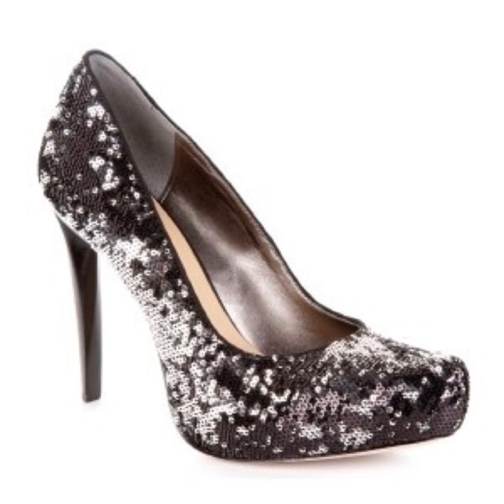 🅢🅐🅛🅔 BCBGMAXAZRIA Savannah BLK/Silver Heels