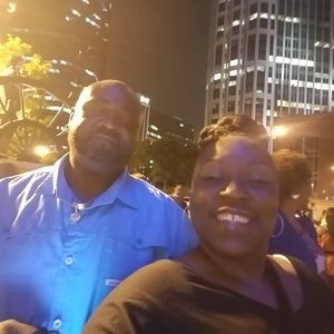 Meet your Posher, Shana