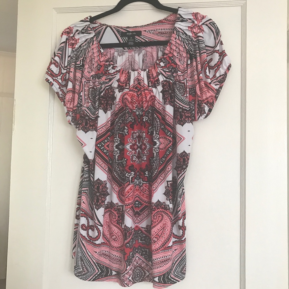 EUC - STYLE & CO TOP