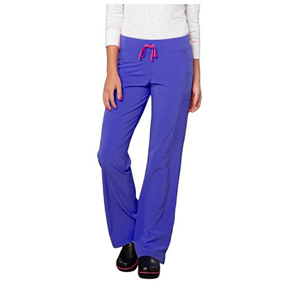 Smitten tall scrub set!!!