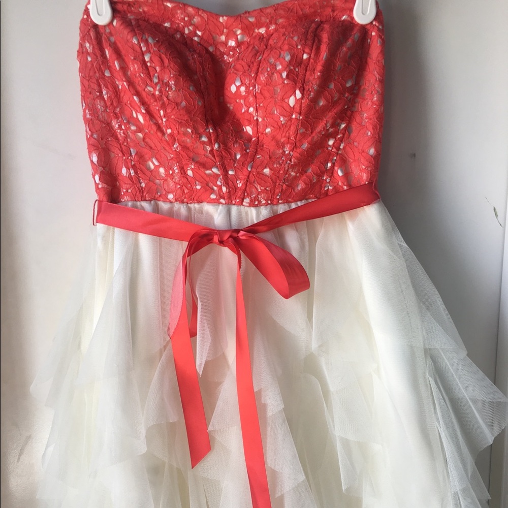 Coral and White Short Formal Dress - Picture 3 of 5