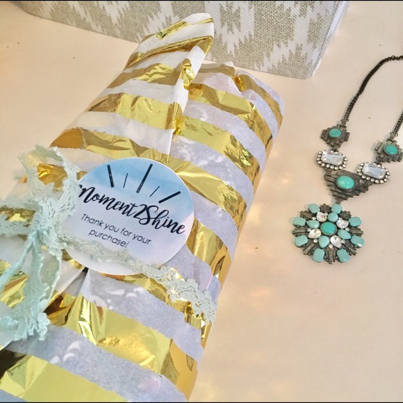 Treat yo self with a pretty package! - Picture 2 of 3