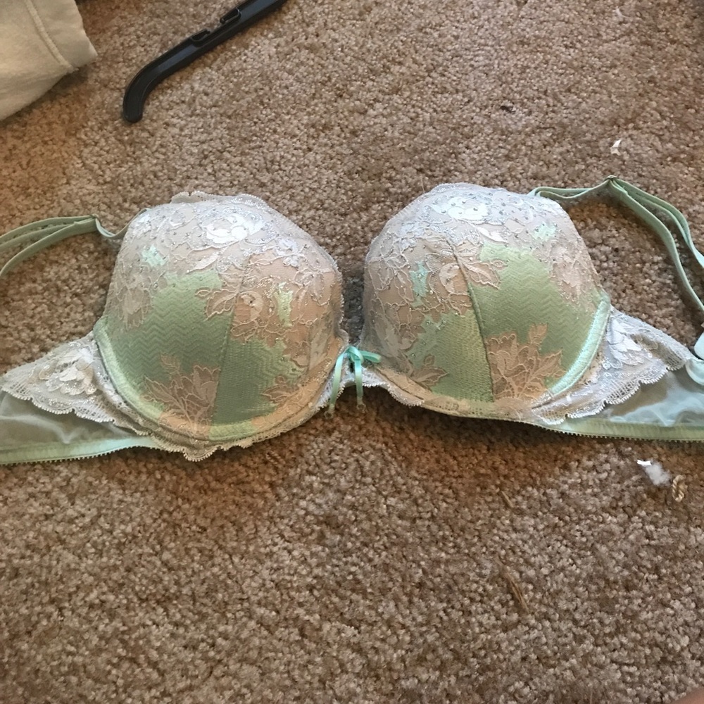 Victoria secret special edition bra