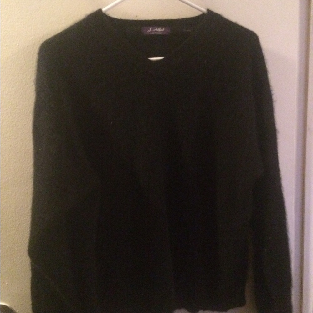 Winter Clearance!!Black cashmere sweater