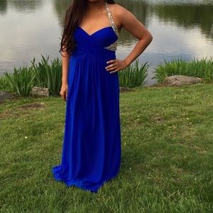 Selling one of my old prom dresses,only wore once