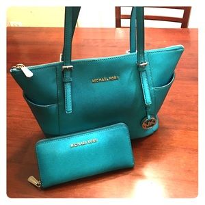 Authentic Michael Kors handbag and wallet