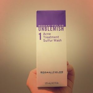 Unblemish Acne Trestment Sulfur Wash
