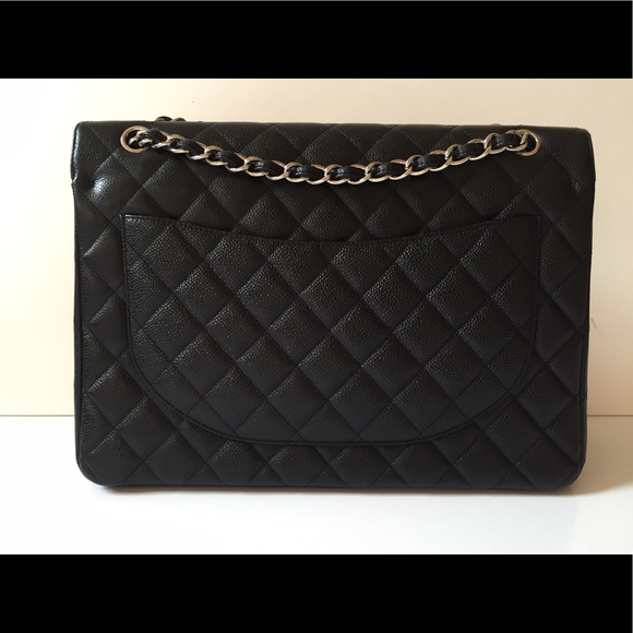SOLD Chanel Maxi double flap caviar - Picture 2 of 7