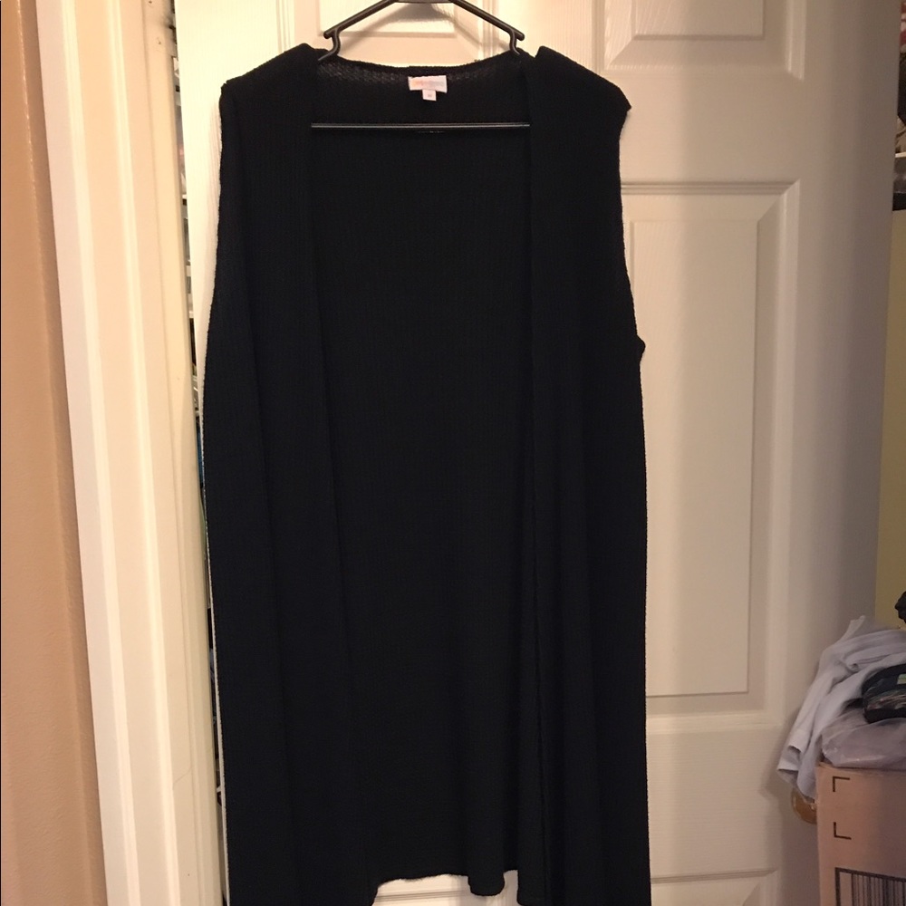 Black LuLaRoe Joy Size Medium