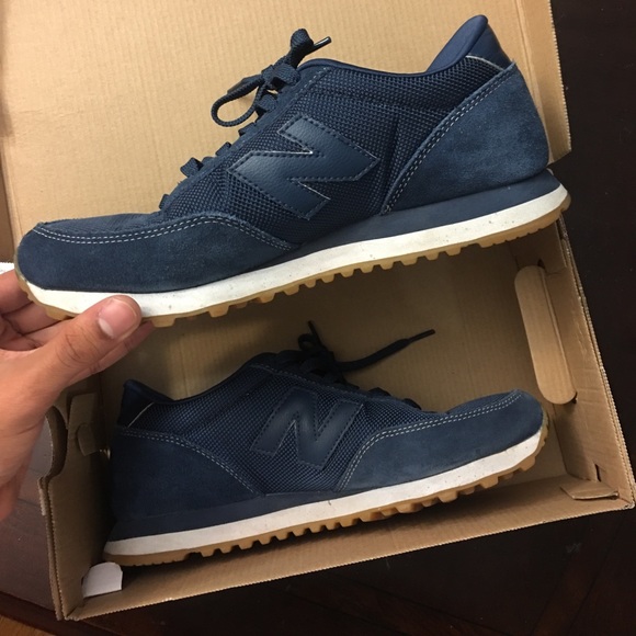 New balance - Picture 1 of 2