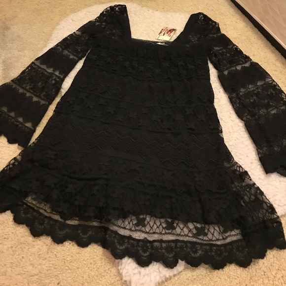 Urban Outfitters Black Lace Dress - Picture 3 of 4