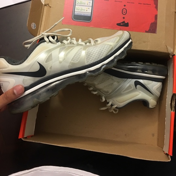 Air max - Picture 1 of 2