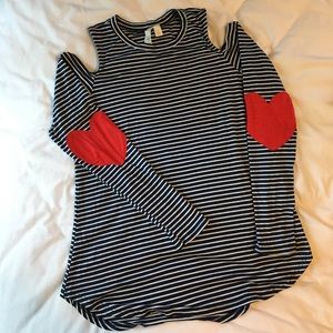 Blue striped "cold shoulder" tee
