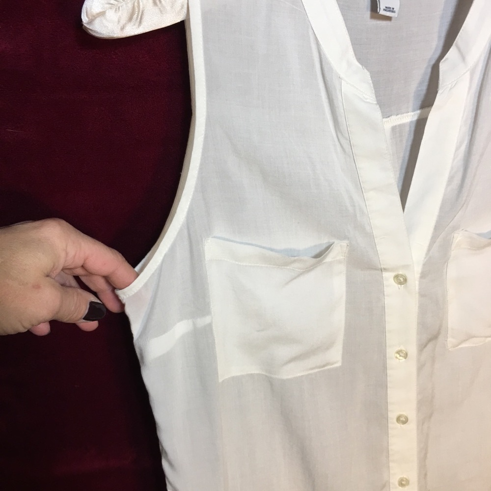 Old Navy Button down - Picture 3 of 6