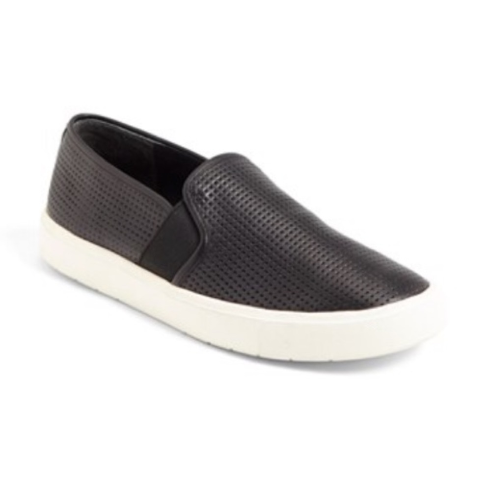 Blair 5 Slip-On Sneaker