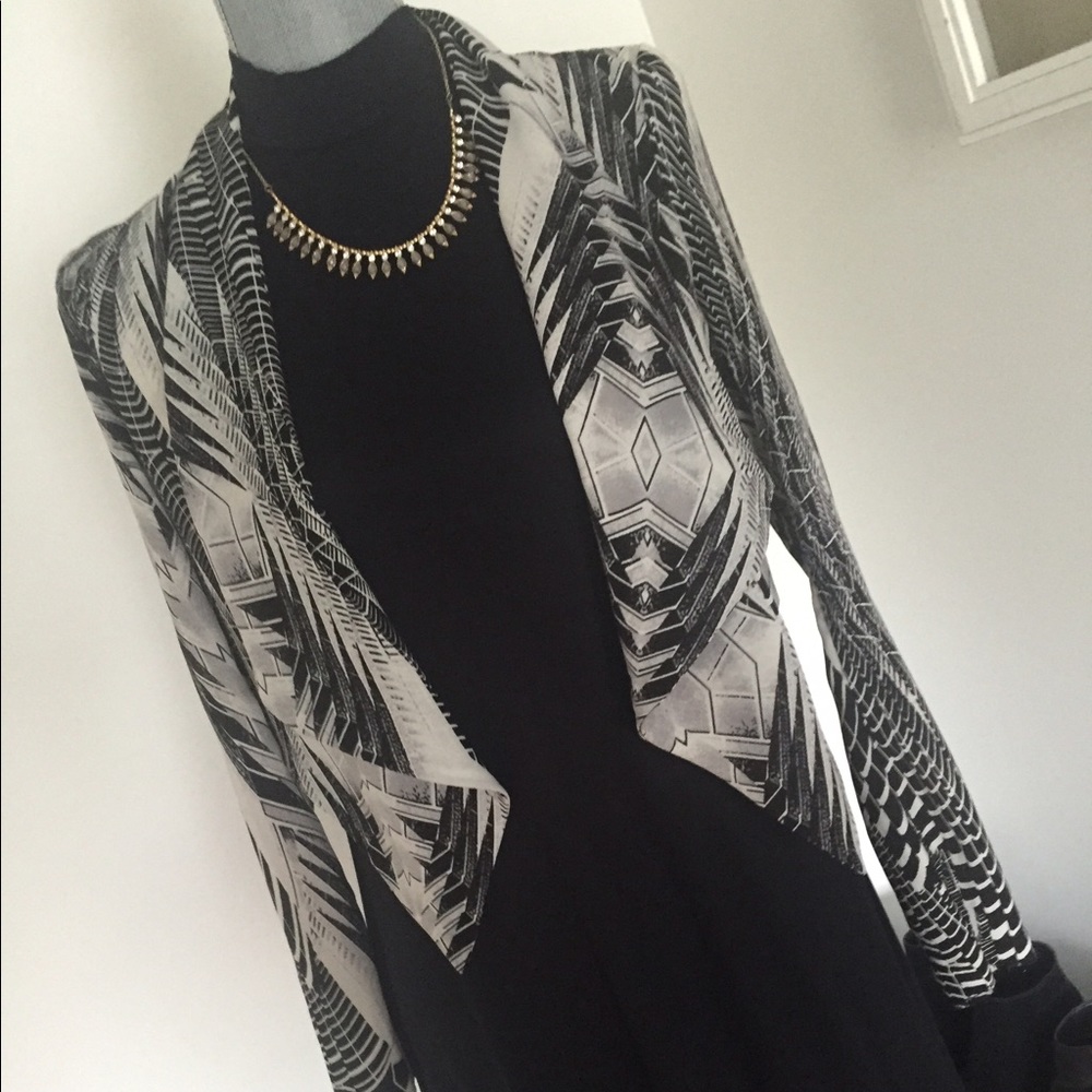 ✨2XHP✨ MOCK NECK SLEEVELESS DRESS BLACK SIZE SML - Picture 6 of 6