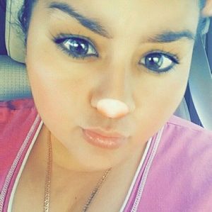 Meet your Posher, Marisol