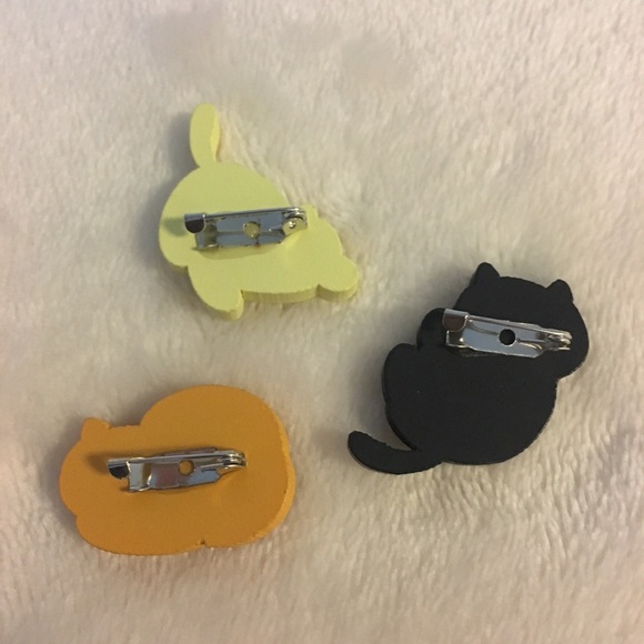 Cat pins - set of 3 🐈🐈🐈 - Picture 3 of 3