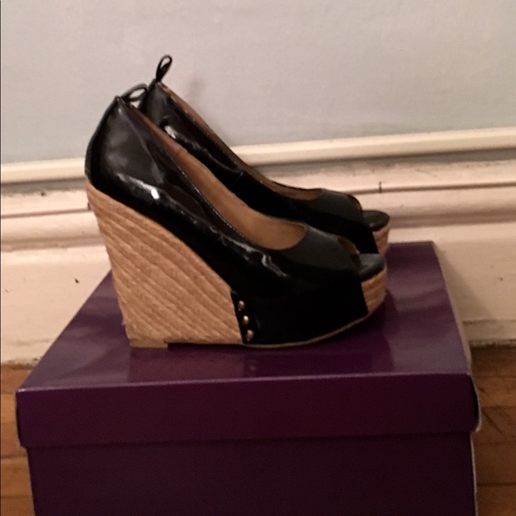 Chinese Laundry Wedged Espadrilles - Picture 2 of 3