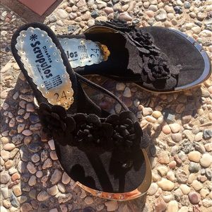 Beautiful black sandals