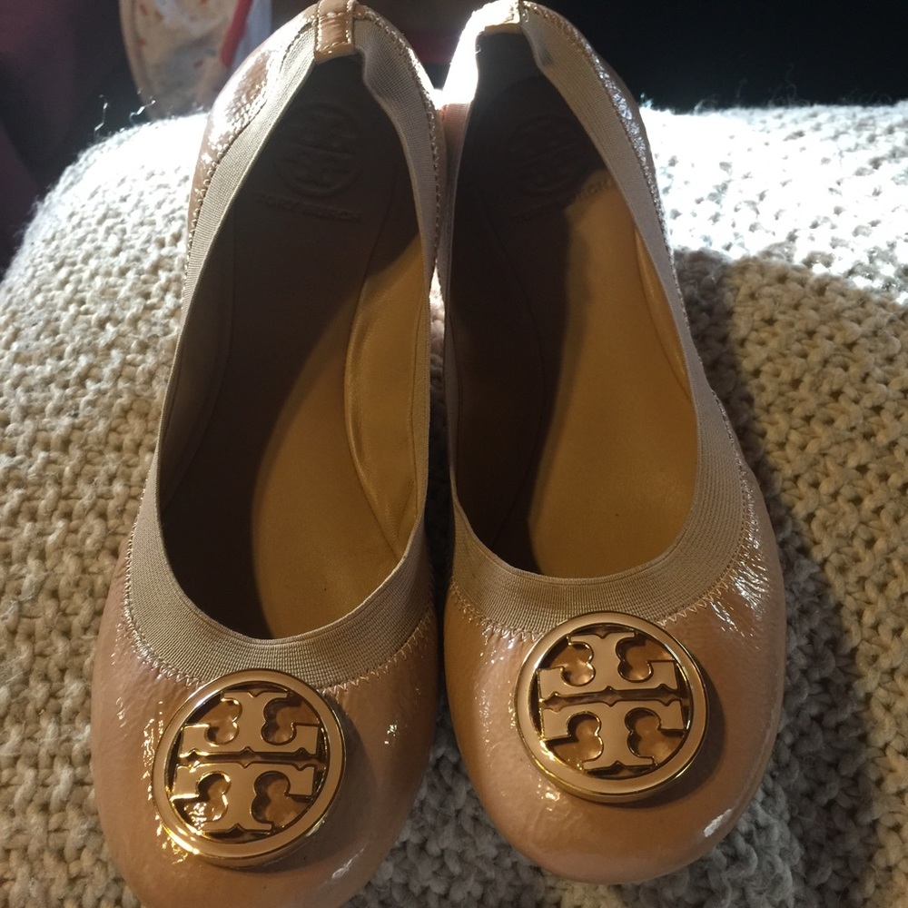 Tory Burch Carolina flats