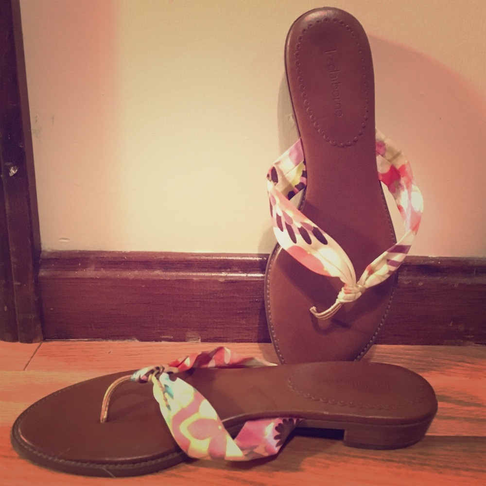 Liz Claiborne silk sandals