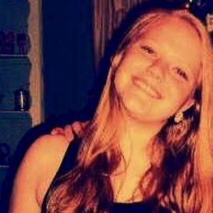 Meet your Posher, Caitlin