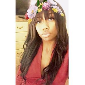 Meet your Posher, Ciera