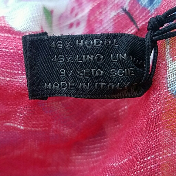 🎉🎉HP🎉🎉Franco Ferrari Scarf - Picture 5 of 8