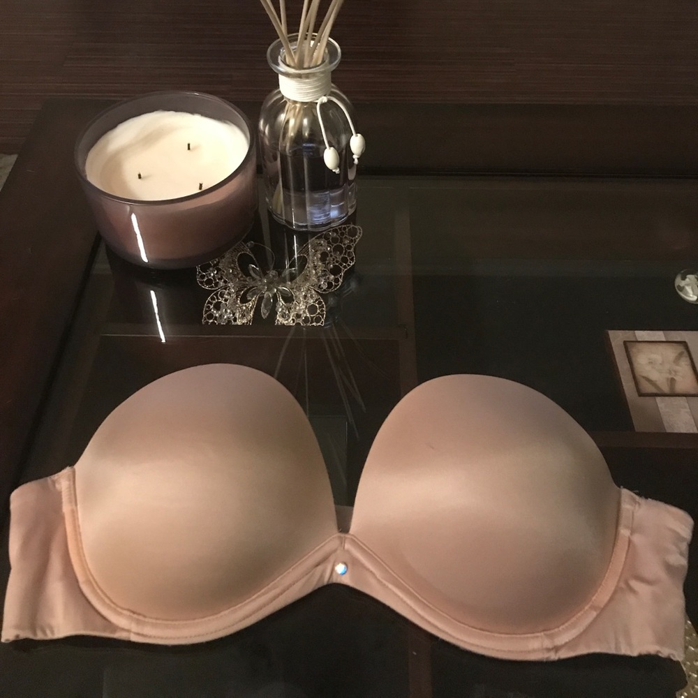 Victoria's Secret strapless bra