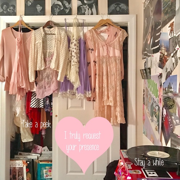 The Vibe Here is Very Pleasant - Picture 3 of 12