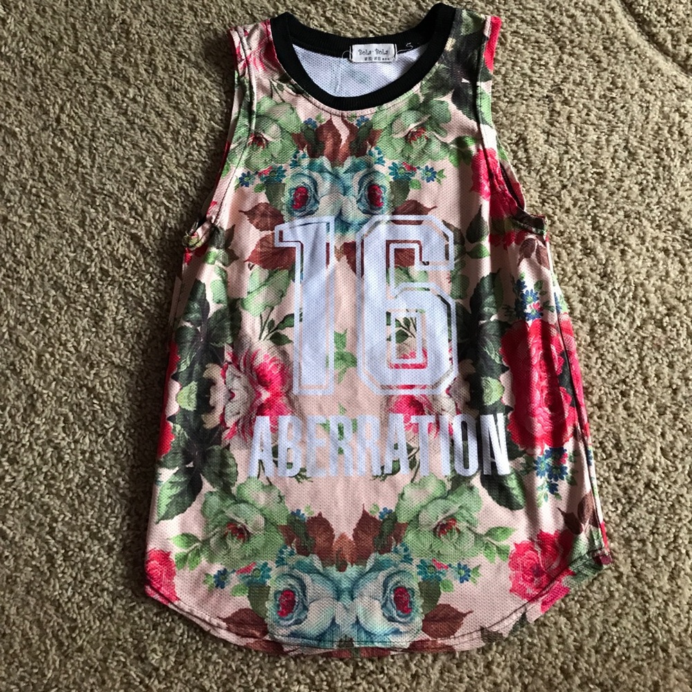 🔴Peach floral jersey top