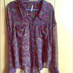 ✨Free People- floral blouse