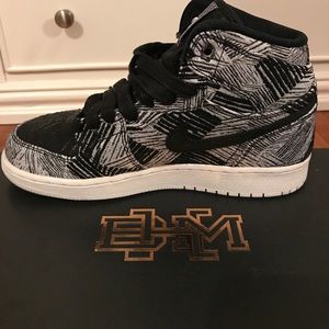 Air Jordan 1 Retro high BHM GG
