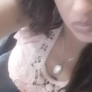 Meet your Posher, Melaney