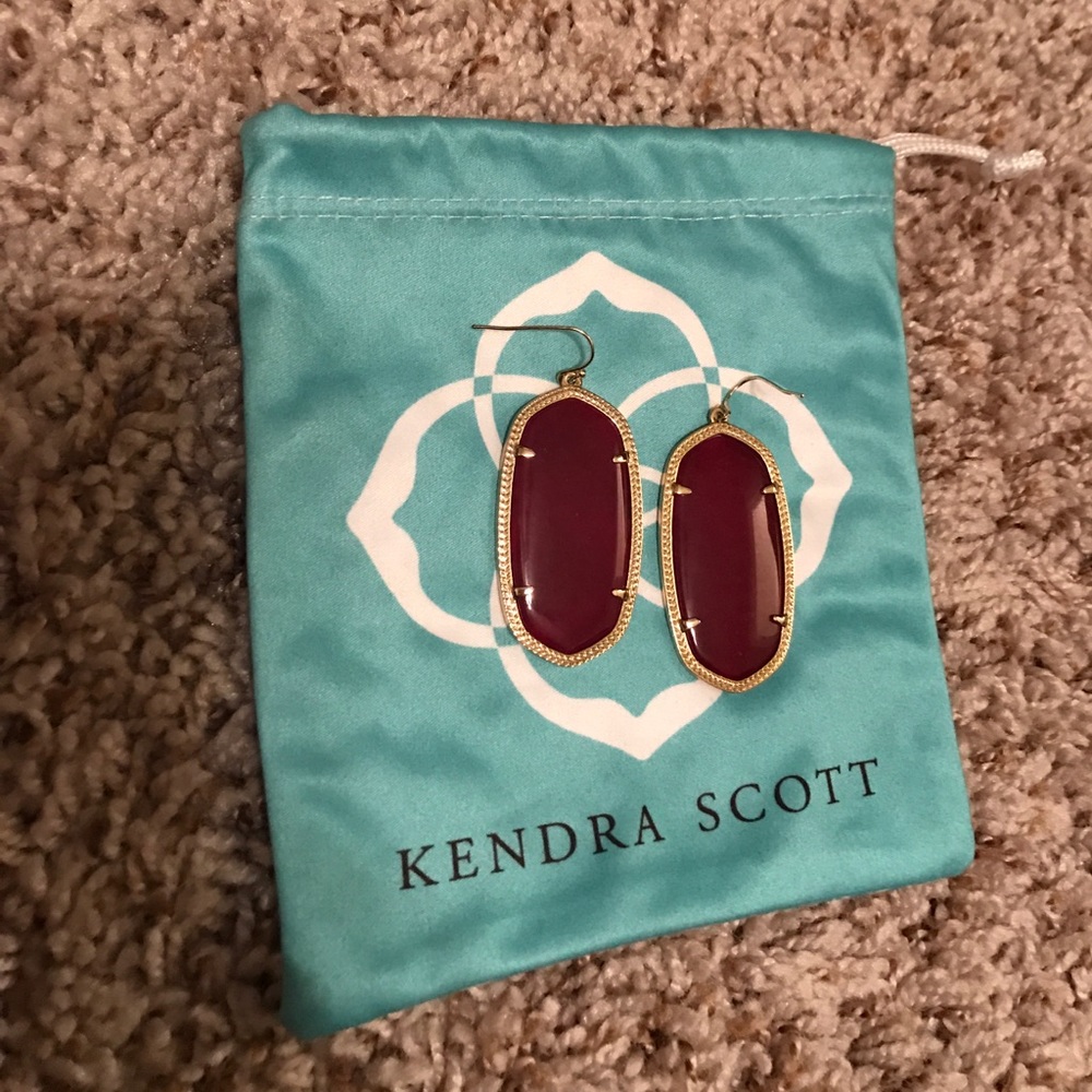 Kendra Scott Maroon Danielle Earrings