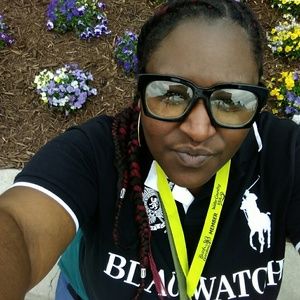 Meet your Posher, Joy