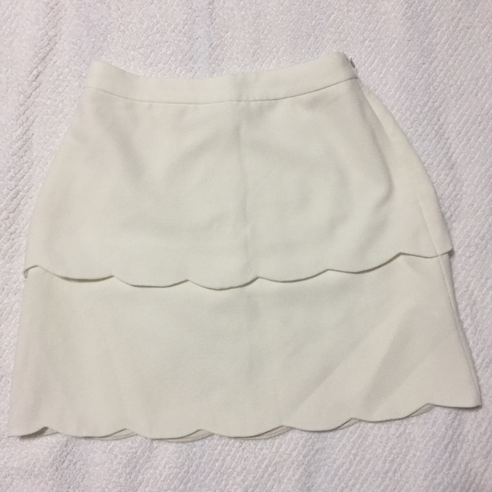 Club Monaco Scallop Skirt (White, XS)