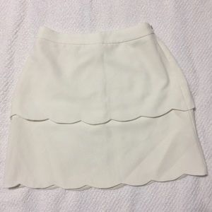 Club Monaco Scallop Skirt (White, XS)