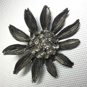 Vintage Rhinestone Flower Brooch