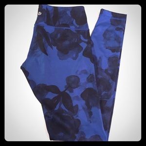 Lululemon Inky Floral Pants Size 6