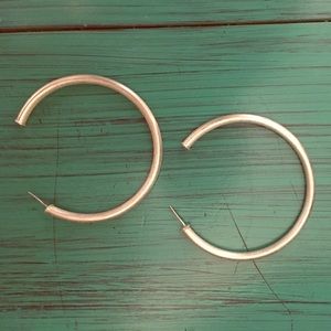 sheila fajl silver hoops!