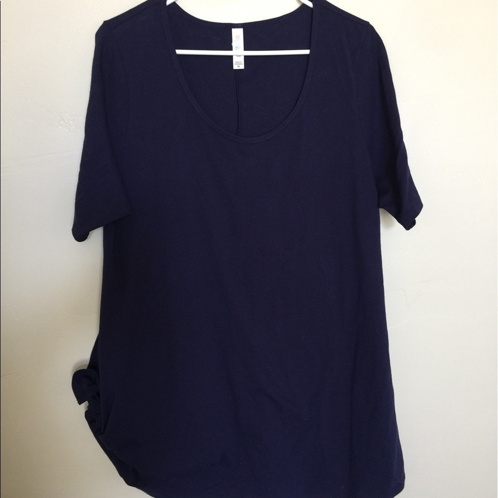 XL Solid Navy Perfect T