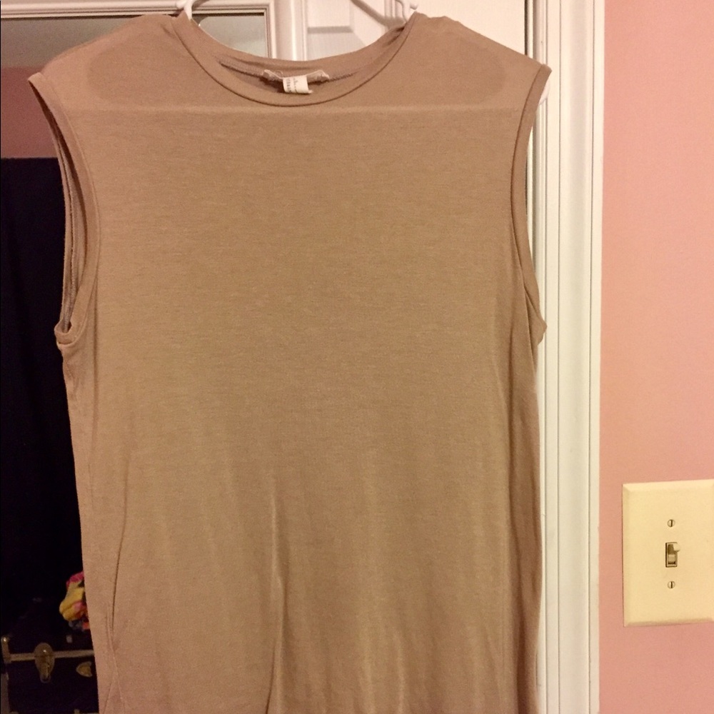 Forever 21 sleeveless top