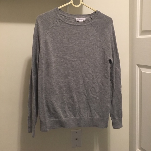 Forever 21 Sweaters - Forever 21 grey crewneck sweater