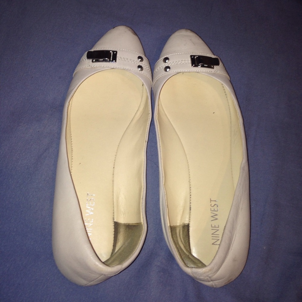 Sexy Nine West flats