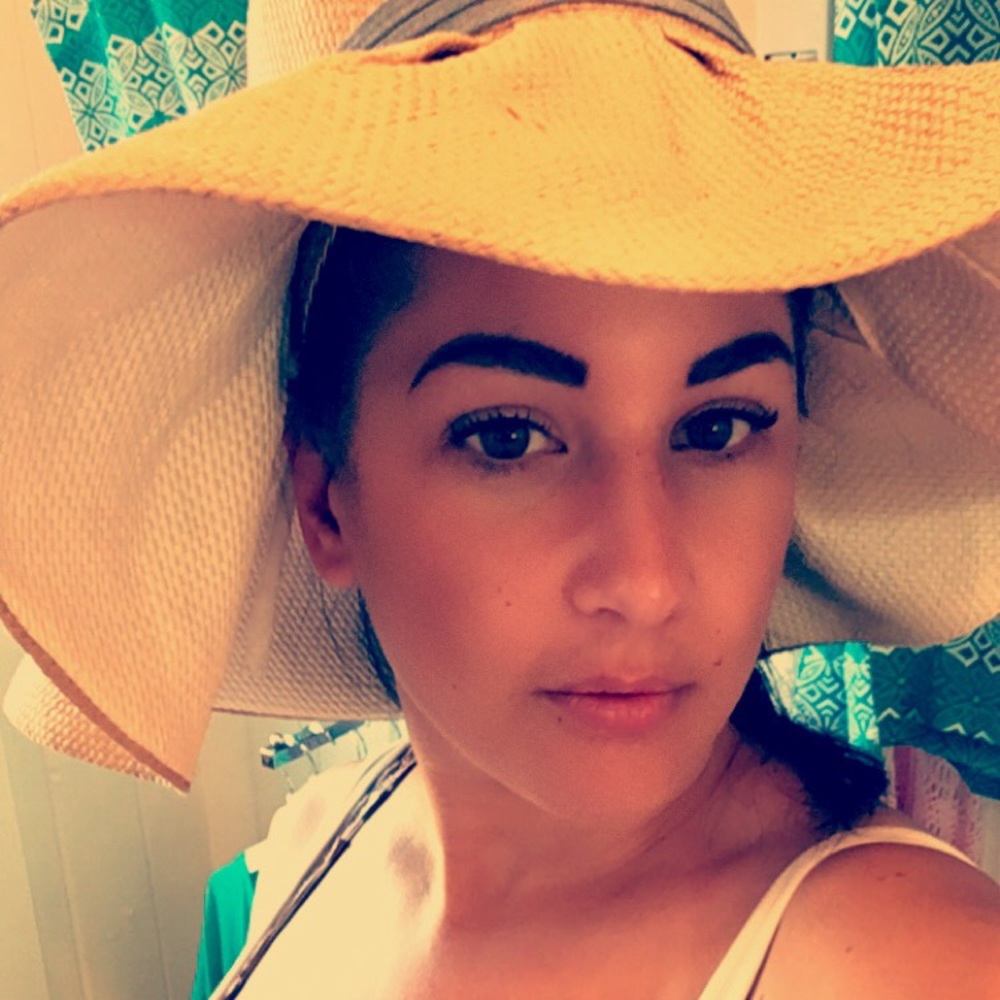 Meet your Posher, Shani