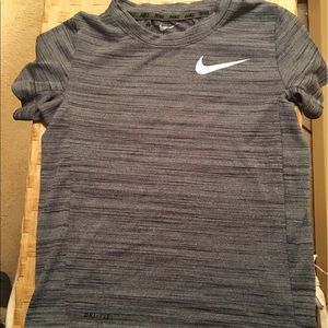 Nike Girls workout shirt size 6
