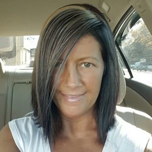 Meet your Posher, Angela r